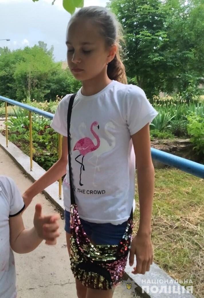 ÐÐ¾Ð³Ð»Ð¸ Ð²Ð¸Ð²ÐµÐ·ÑÐ¸: Ð¿Ð¾Ð»ÑÑÑÑ ÑÑÐºÐ°Ñ Ð°Ð²ÑÐ¾Ð¼Ð¾Ð±ÑÐ»Ñ Ð²Ð¸ÐºÑÐ°Ð´Ð°ÑÑÐ² 11-ÑÑÑÐ½Ð¾Ñ ÐÐ°ÑÑ (Ð²ÑÐ´ÐµÐ¾)