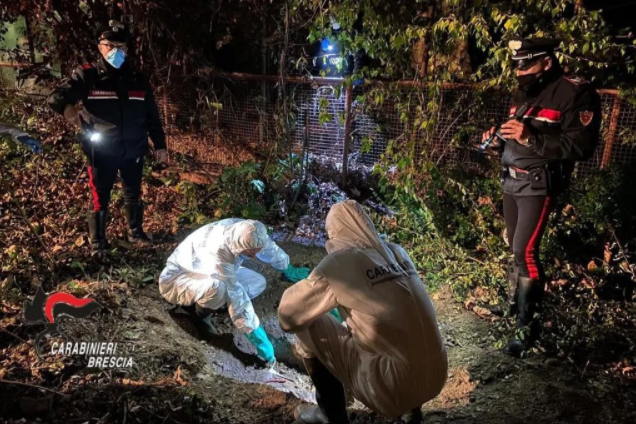 У саду занедбаного клубу в містечку Беріша на глибині одного метра поліцейські відкопали тіло Вікторії